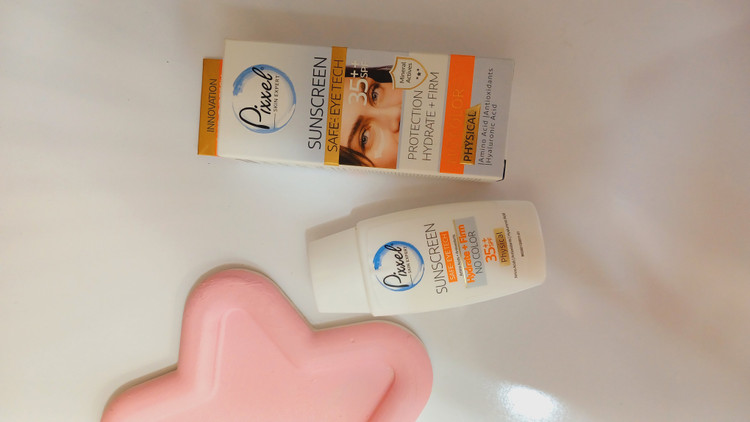 کرم ضدآفتاب فیزیکی دورچشم و صورت بدون رنگ پیکسل